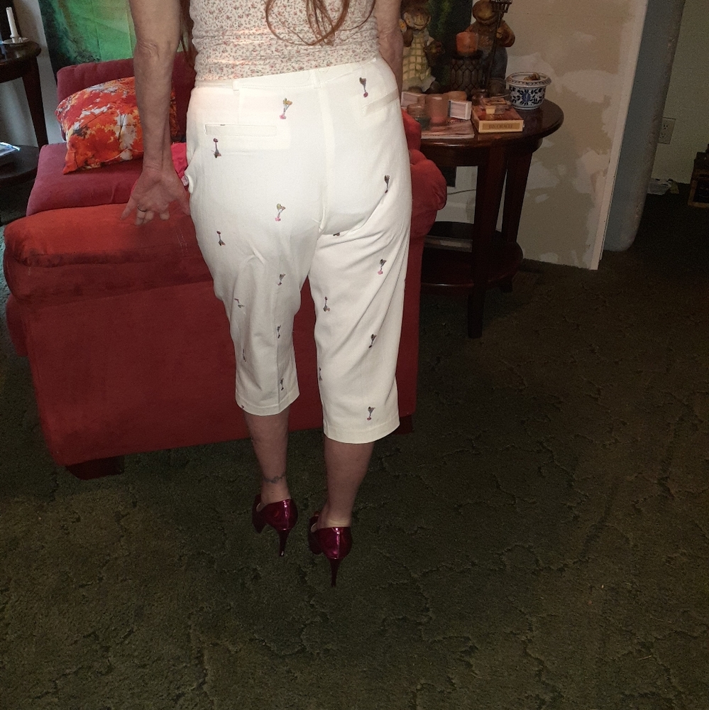 Capris pants - Picture 6 of 6